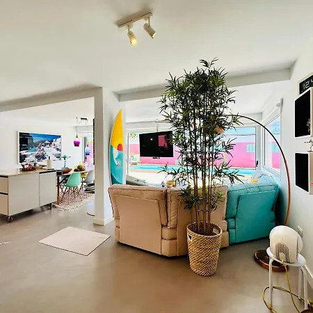Casa Color ヴィラ *